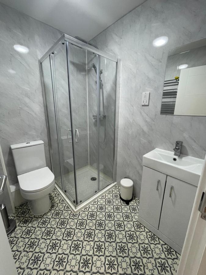 Riverside Premium Double Room Garden View E14 런던 외부 사진