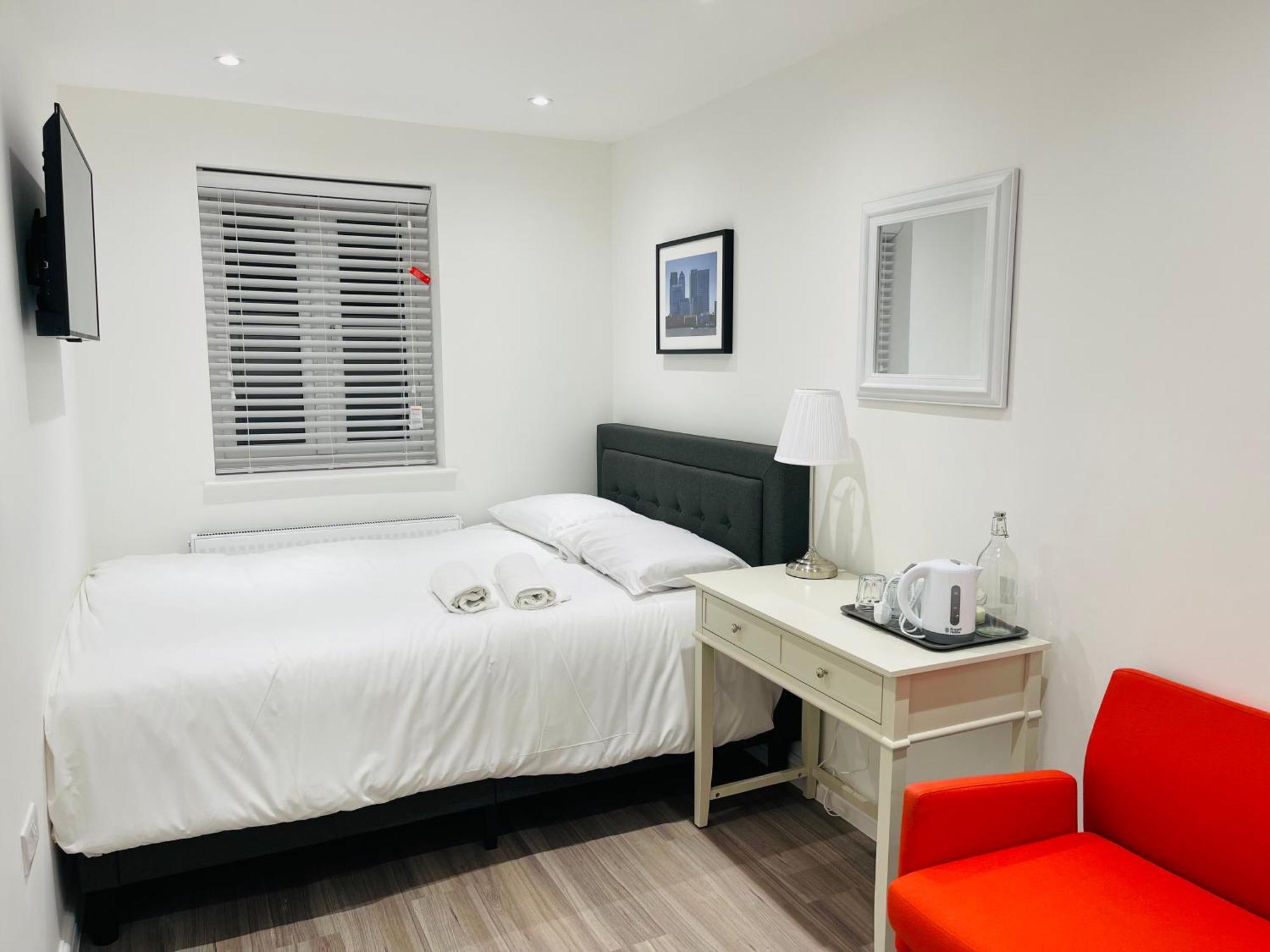 Riverside Premium Double Room Garden View E14 런던 외부 사진